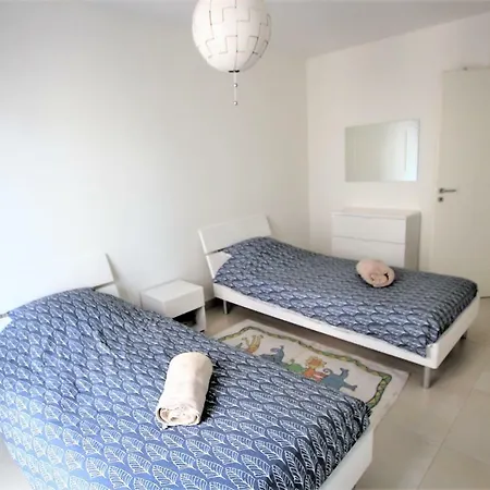 Vendome Apartment *